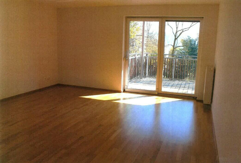 Wohnung - 8043, Graz - ab 1.2.2026 - Top Lage Mariagrün: 3 Zimmer, Küche, große Terrasse, ruhe Lage, ein Tiefgaragenplatz kann optional angemietet werden.