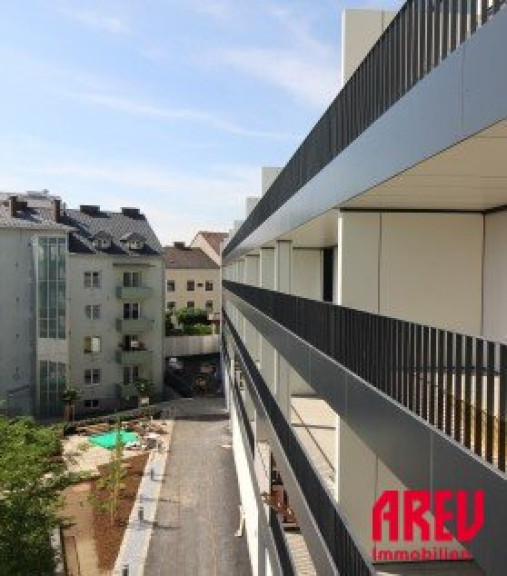 Wohnung - 4020, Linz - TRAUMHAFTE BALKONWOHNUNG AM STOCKHOF - TOP 107