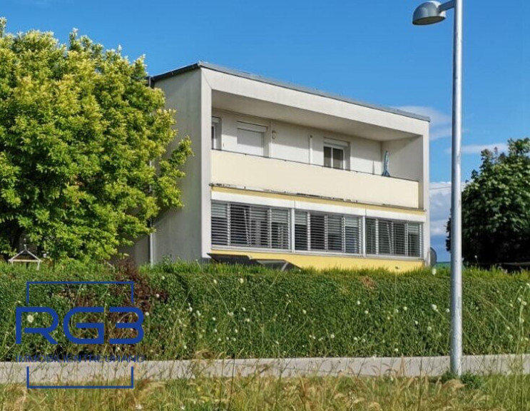 Wohnung - 1220, Wien - 2-Zimmer-Etagenwohnung in zentraler Lage!