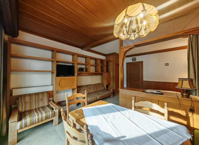 Wohnung - 9546, Bad Kleinkirchheim - Retrostyle oder viel Potential