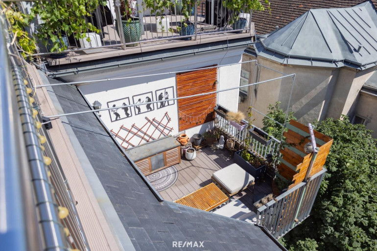 Wohnung - 1180, Wien - Lichtdurchflutete Dachgeschoß-Maisonette mit zwei Terrassen in Toplage nahe Währinger Straße / WIFI