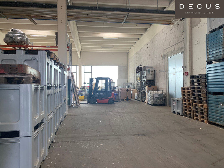 Halle / Lager / Produktion - 1220, Wien - Lagerflächen von 600 bis 1.880m² | Nähe Wagramer Straße | TOP ERREICHBARKEIT |