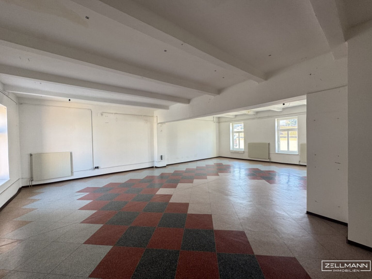 Einzelhandel - 1230, Wien - Großzügige Lager- und Bürofläche in Wien 23 – Ihre Chance auf Raum für Erfolg | ZELLMANN IMMOBILIEN