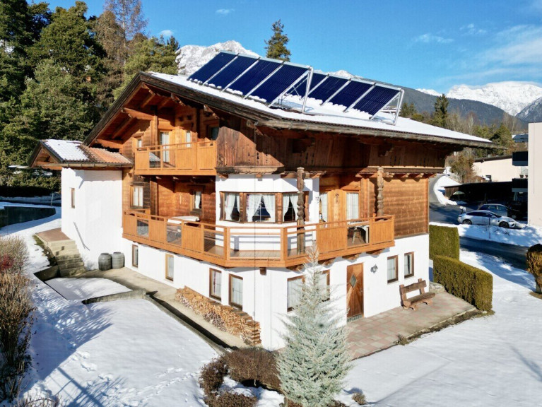 Haus - 6460, Imst - Charmantes Zweifamilienhaus mit Garten und Bergpanorama in Imst