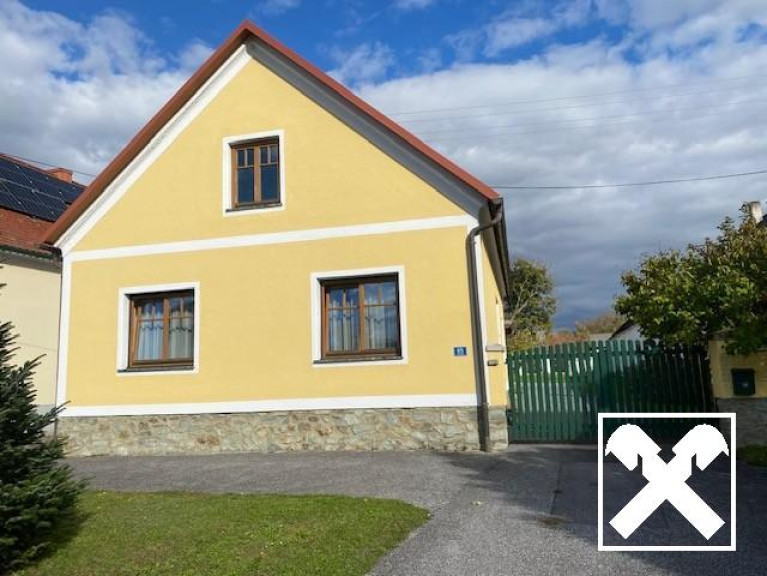 Haus - 7546, Moschendorf - Traditioneller Streckhof  - saniert & bezugsbereit