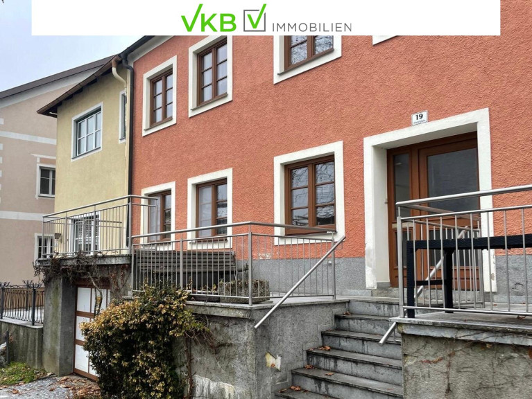 Haus - 4724, Neukirchen am Walde - Vielseitig nutzbares Mehrfamilienhaus mit Entwicklungspotenzial in zentraler Lage