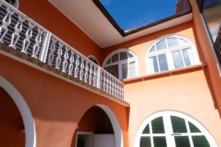 Haus - 8480, Mureck - Mehrfamilienhaus in Mureck am Hauptplatz, 27 Zimmer, 723 m² - Vielseitige Nutzung & Top-Investment für Anleger! Bestandsfrei!