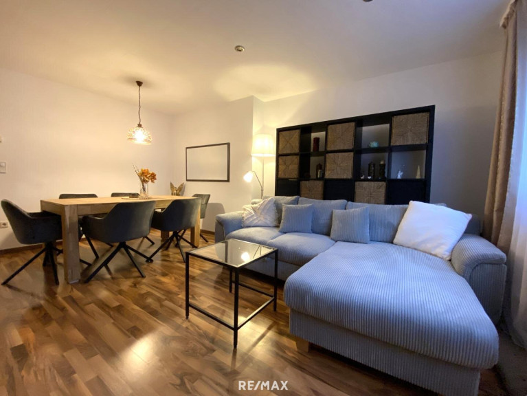 Wohnung - 1210, Wien - Besondere Gelegenheit: 2-Zimmer-Whg. im 2. Liftstock nahe Floridsdorfer Spitz inkl. Zinshaus-Anteil