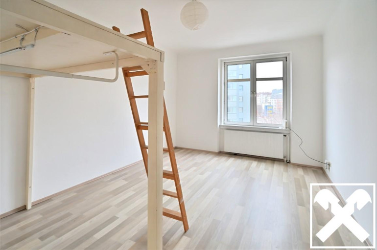 Wohnung - 1200, Wien - Altbau-Garconniere mit Charme