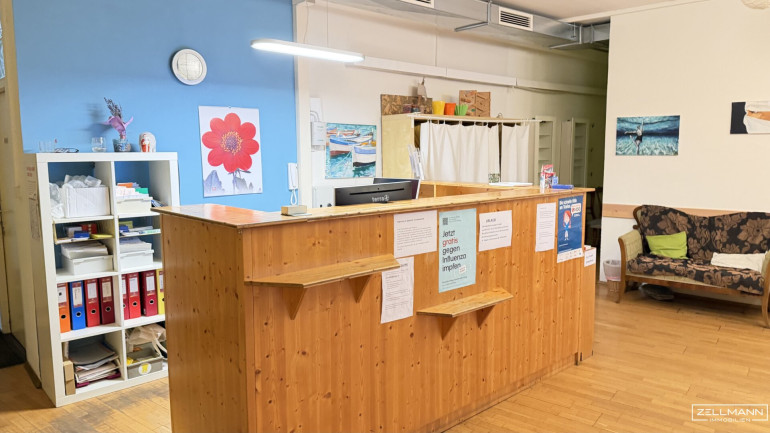 Büro / Praxis - 1120, Wien - Stabiles Investment mit laufenden Erträgen – Zwei vermietete Ordinationen in Wien-Meidling | ZELLMANN IMMOBILIEN