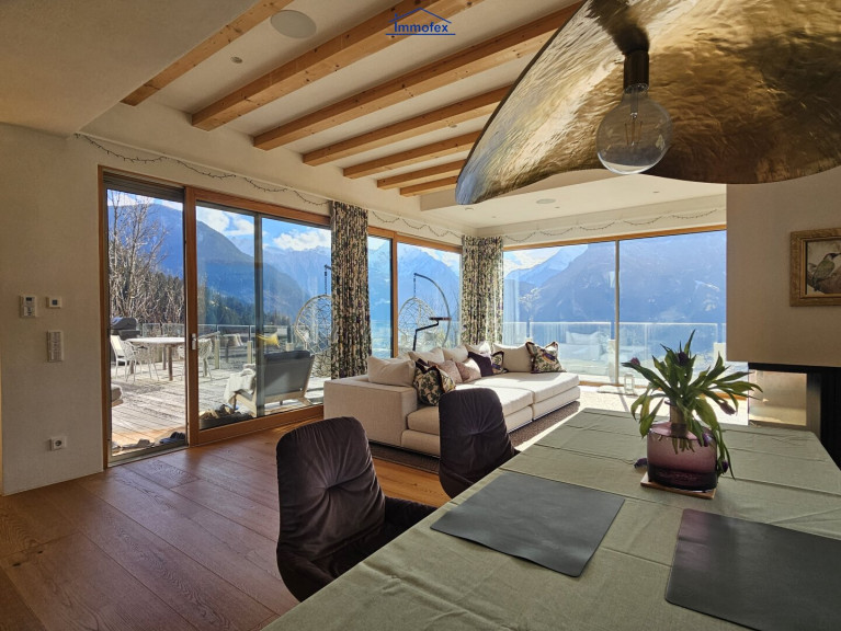 Haus - 6278, Hainzenberg - Repräsentatives Traumhaus im Zillertal. Top Qualität, unverbaubare Aussicht, Pool...