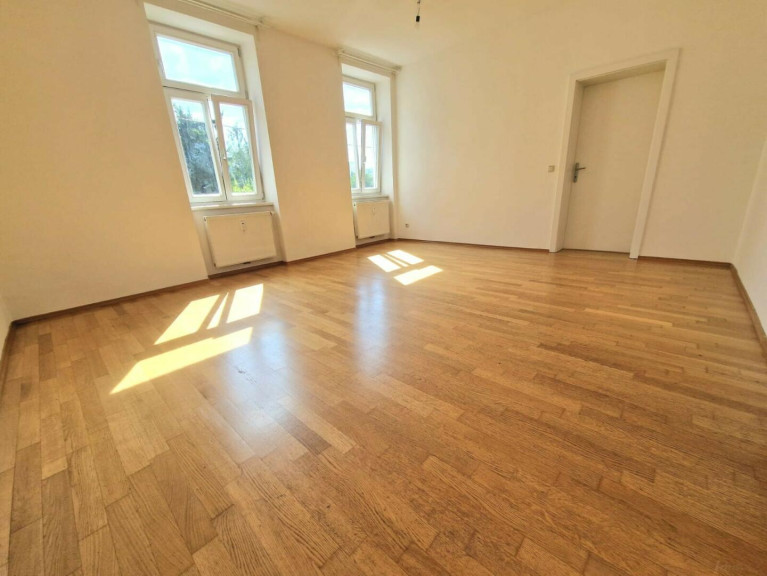 Wohnung - 8020, Graz,14.Bez.:Eggenberg - Wunderschöne 2 Zimmerwohnung mit Balkon in Eggenberg! ab März!