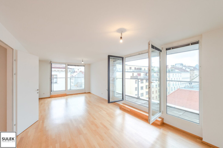 Wohnung - 1070, Wien - *** Dachgeschoßgenießer aufgepasst *** 4 Zimmer zentral begehbar in der Zieglergasse 50 *** ab sofort verfügbar!!