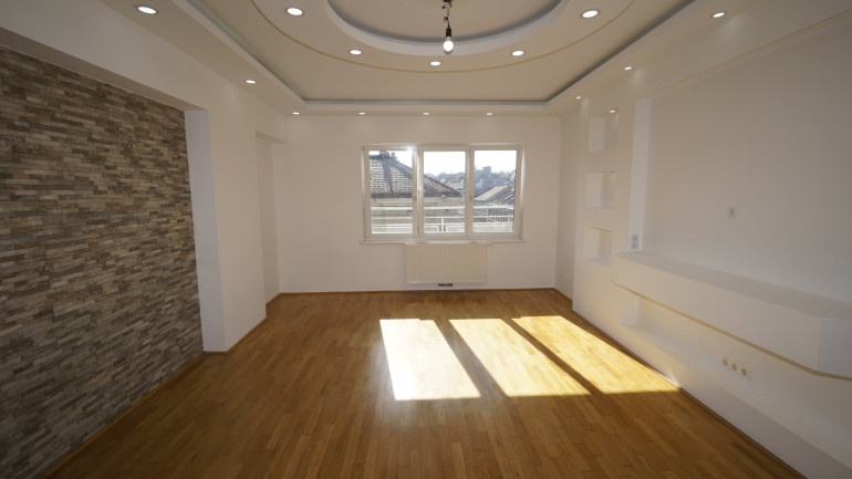 Wohnung - 1160, Wien - sonnige Wohnung mit Aussicht, 97m², 5. Stock mit Lift