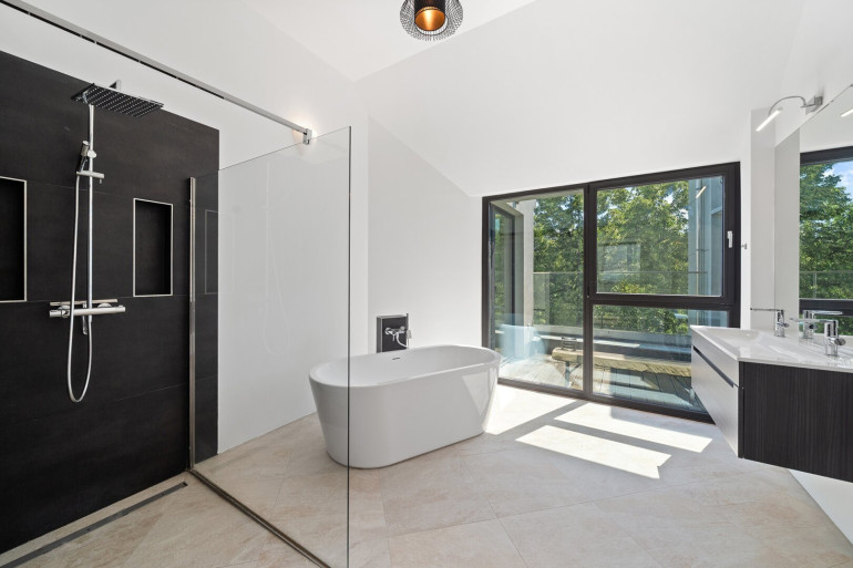 Wohnung - 1180, Wien - Luxuriöse 3-Zimmer-Dachgeschosswohnung mit exklusivem Flair nähe Kutschkermarkt