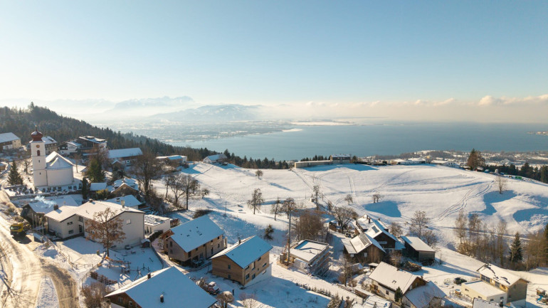 Wohnung - 6911, Eichenberg - Eichenberg am Bodensee: Moderne Ferienwohnung mit Zweitwohnsitzmöglichkeit und aufwandsloser Kurzzeitvermietung auf Wunsch