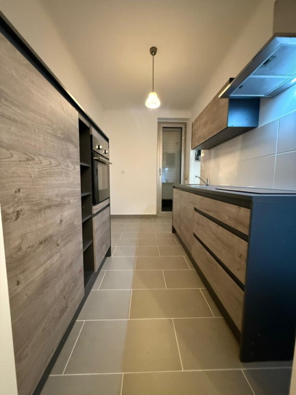 Wohnung - 7000, Eisenstadt - Altbauflair & Wohnkomfort - vermietete 2 Zimmer-Wohnung mit Loggia im Herzen Eisenstadts