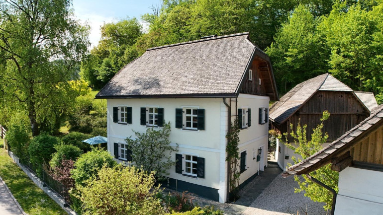 Haus - 9122, St. Kanzian am Klopeiner See - *** Historisches Forsthaus mit Charakter & Charme *** Stilvoll saniertes Anwesen nahe Klopeiner See