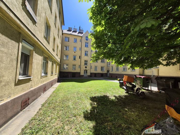 Wohnung - 1110, Wien - Kernsaniert + Möbliert + Ruhelage: 3 Zimmer in Wien 1110