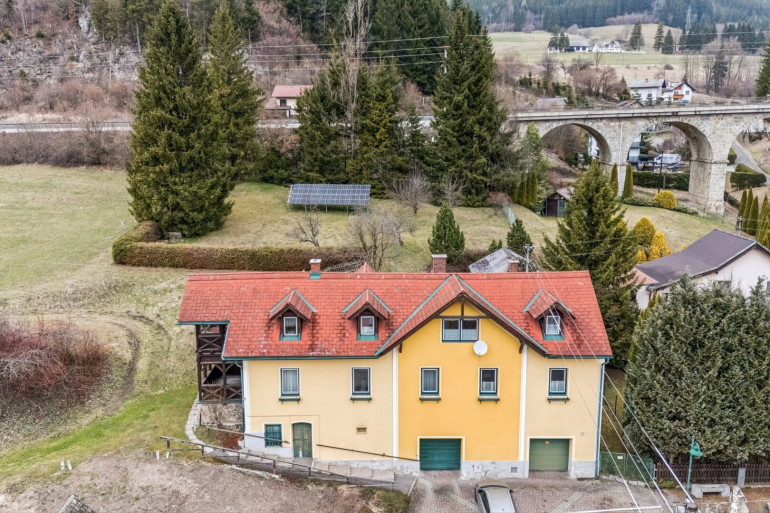 Haus - 8685, Steinhaus am Semmering - Landhaus mit drei getrennt begehbaren Wohneinheiten beim Skigebiet Semmering