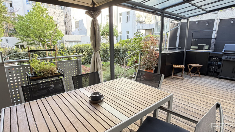 Wohnung - 1050, Wien - Urbanes Townhouse mit Eigengarten, Terrasse und Garage – Wohnen mit Hauscharakter im Herzen von Wien | ZELLMANN IMMOBILIEN