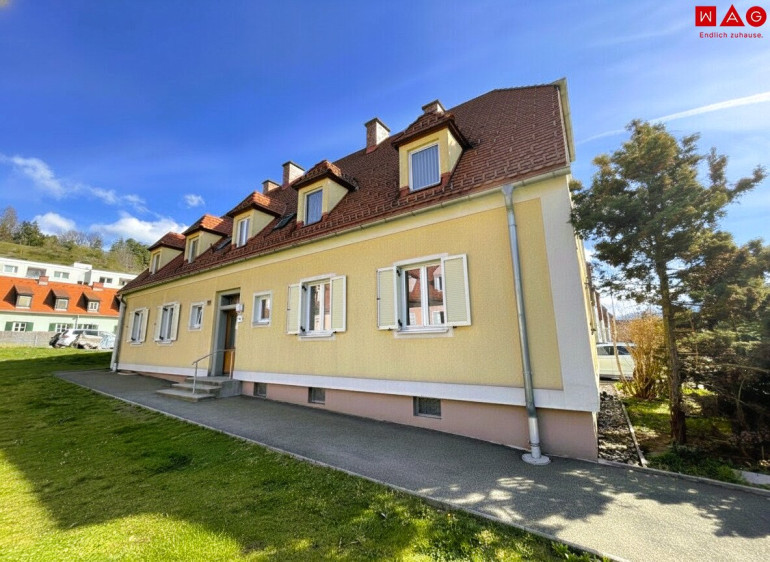 Wohnung - 8700, Leoben - Erstbezug nach Sanierung! Sanierte 3-Zimmerwohnung mit Badewanne ab 01.06.2026!