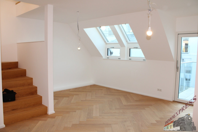 Wohnung - 1090, Wien - Exklusive Dachgeschosswohnung im 9. Bezirk mit Balkon und Terrasse