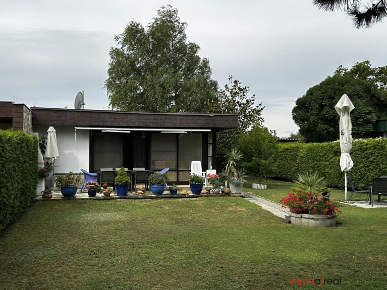 Haus - 7061, Trausdorf an der Wulka - 200m zum Privatstrand am Esterhazysee - ausgezeichneter Zustand - moderner Bungalow mit großem Garten und Carport