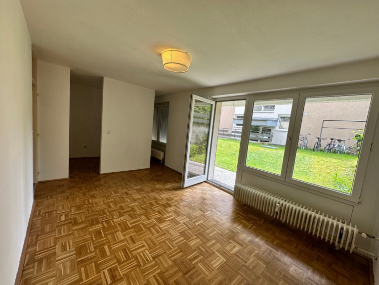Wohnung - 6020, Innsbruck - Innsbruck-Hötting 1,5 Zimmer-Wohnung EG
Zwischen Nordkette und Südsonne ... Nähe Botanischer Garten