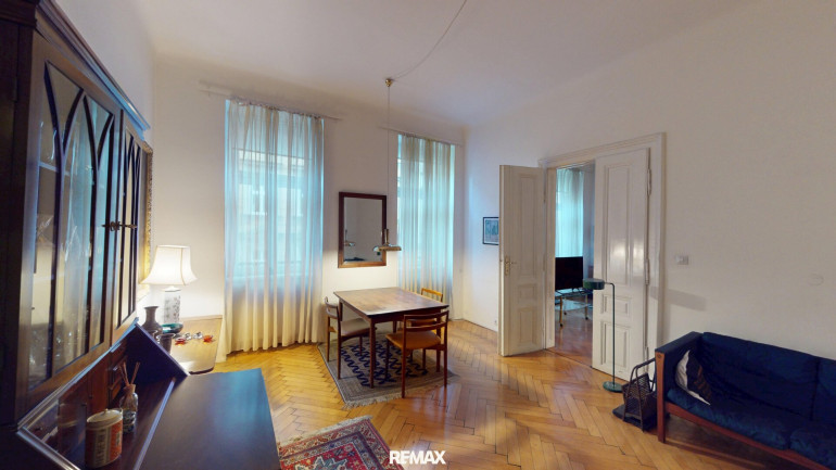 Wohnung - 1090, Wien - Altbau-Wohnung mit 5 Zimmern im 1. Liftstock bei der Volksoper