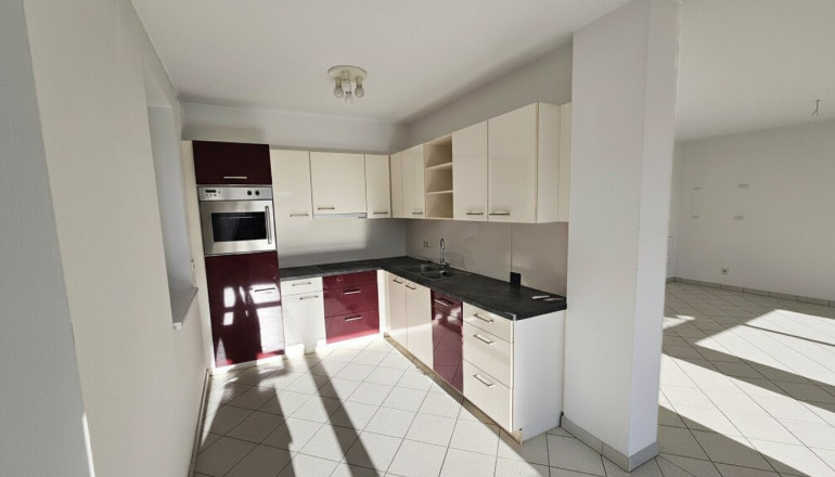 Wohnung - 6330, Kufstein - Schöne 3-Zimmer-Wohnung mit Stellplatz, Kufstein zentrumsnah