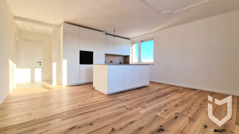 Wohnung - 4600, Wels - + PREISHIT IN WELS +
SONNIGE 3-ZIMMER WOHNUNG MIT NEUER EINBAUKÜCHE