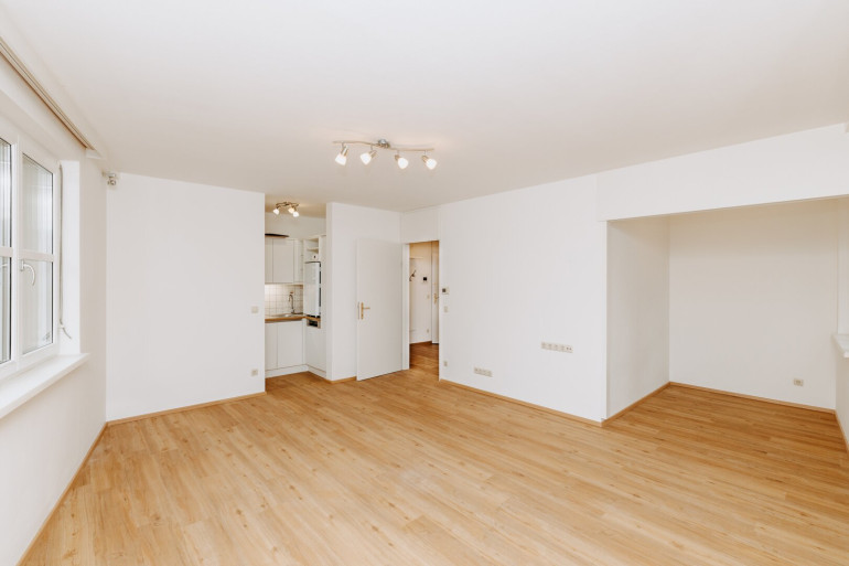 Wohnung - 5020, Salzburg - Helle Garconniere mit Garten in Toplage!