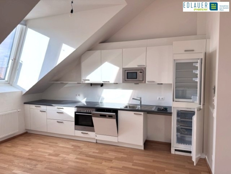 Wohnung - 1130, Wien - Exklusive Dachgeschosswohnung in Top Lage!