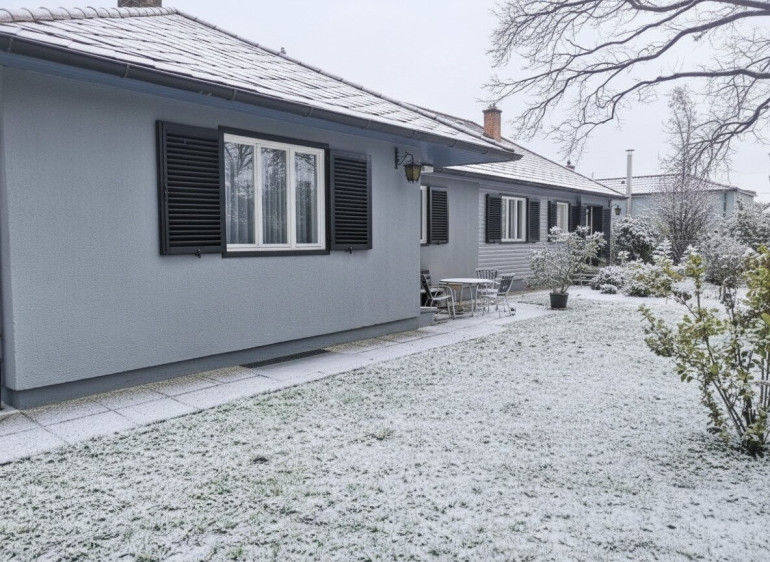 Haus - 2231, Strasshof an der Nordbahn - Renovierter Bungalow (teilmöbliert) | 4 SZ | Garten | 2 Stellplätze | Wien-Nähe I Ideal für Expat - Projektteams/ Firmenmiete möglich