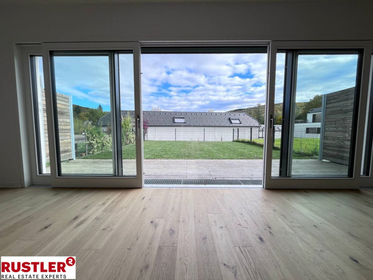 Haus - 1140, Wien - Der Sommer beginnt hier | Reihenhaus mit wunderschönem Eigengarten & Badeteich | Provisionsfrei