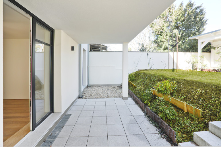 Wohnung - 1130, Wien - Gartenwohnung in historischem Ambiente - 2 Zimmer, 50 m² Eigengarten - zu mieten in 1130 Wien