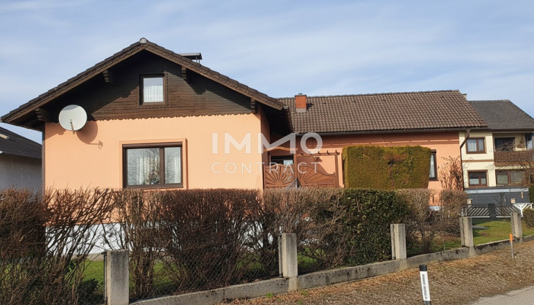 Haus - 3322, Viehdorf - Gepflegter Bungalow ca. 126m², 4 Zi., Terrasse, unterkellert, 2 Garagen in Viehdorf – Ihr neues Zuhause!