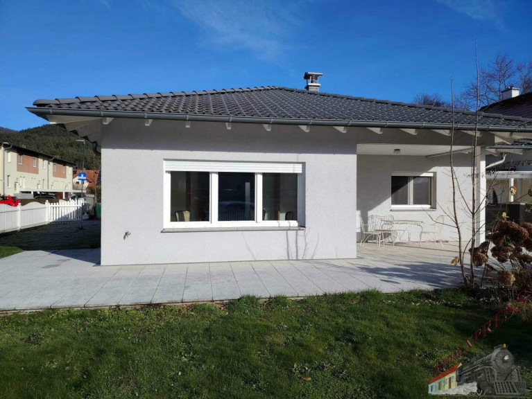 Haus - 2763, Pernitz - Familientraum – barrierefreier Bungalow mit kleinem Garten wartet auf Sie! nur ca. 45min nach Wien!
