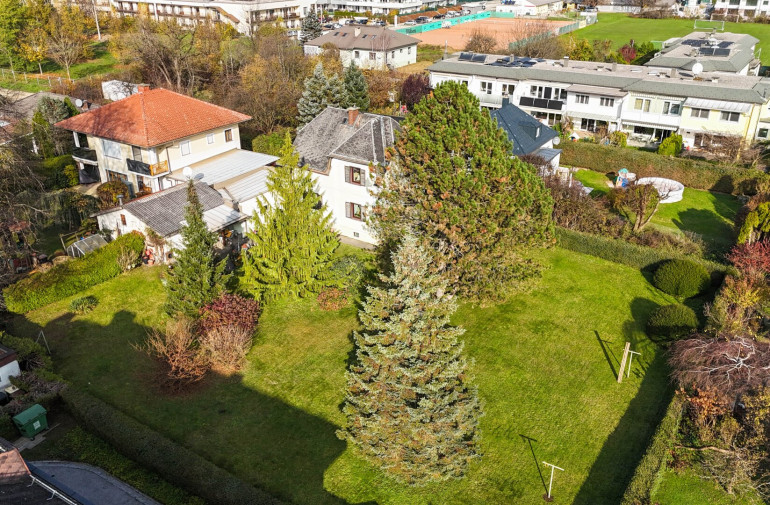 Haus - 9020, Klagenfurt am Wörthersee - *** XL-Grundstück mit Bestandobjekt *** im UNI-Viertel von Klagenfurt am Wörther See