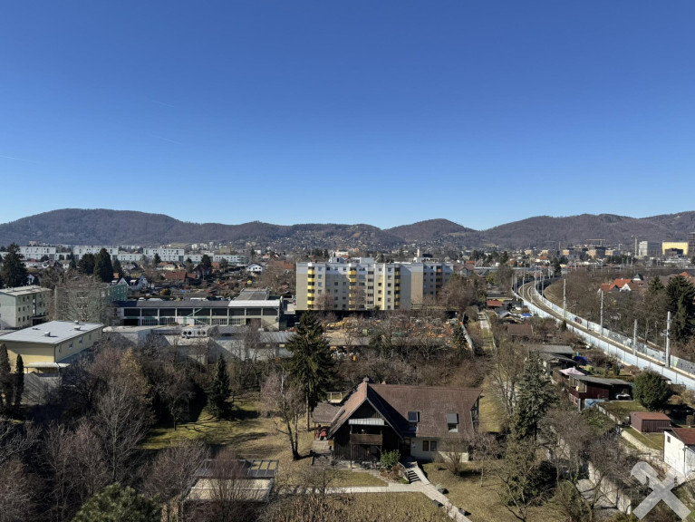 Wohnung - 8020, Graz - Weitblick inklusive – 3-Zimmer-Wohnung mit Loggia im 9. Stock