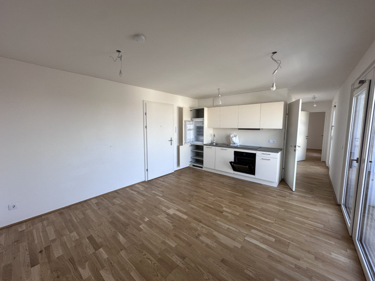 Wohnung - 1220, Wien - 2 Zimmer Wohnung mit Loggia im 7. Stock ab sofort frei!