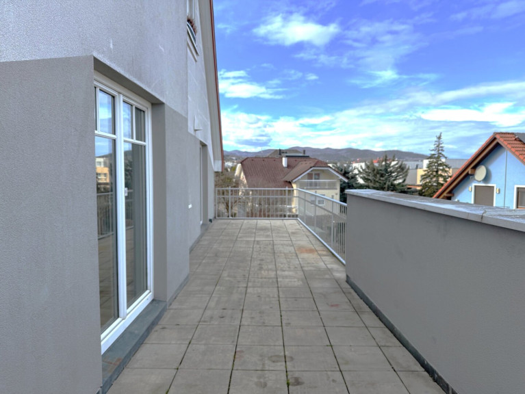 Wohnung - 2345, Brunn am Gebirge - Charmante helle 3 Zimmerwohnung mit großer Terrasse