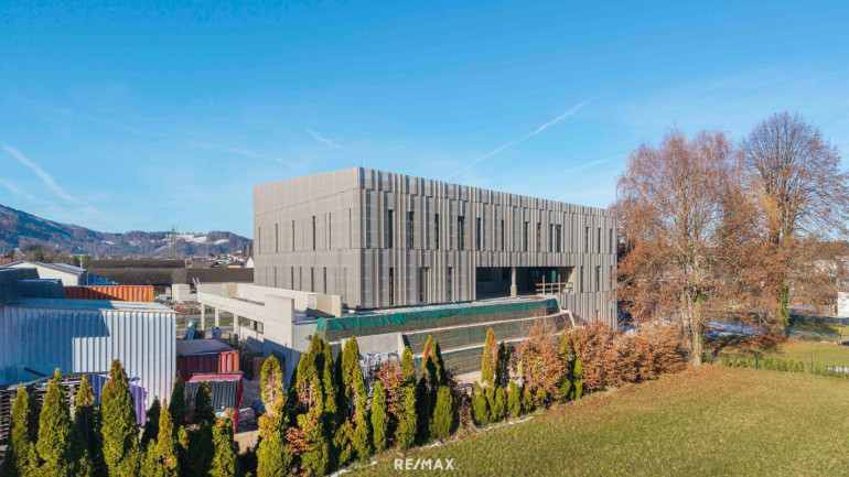 Büro / Praxis - 4810, Gmunden - Modernste Büroräumlichkeiten!