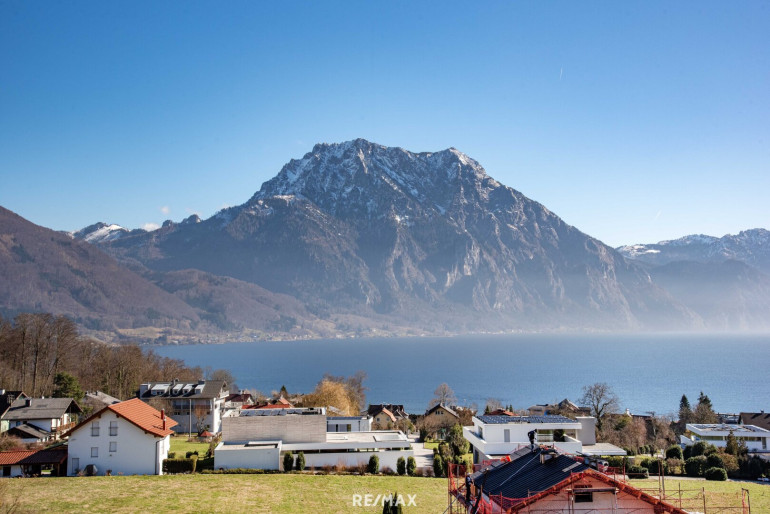 Wohnung - 4813, Altmünster - Renovierungschance mit Salzkammergut-Panorama! - Verkauf im Bieterverfahren