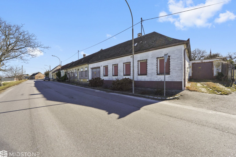 Haus - 2223, Hohenruppersdorf - *Zwei Häuser auf einem Grundstück* – Wohnen, Erweitern oder Neu Denken in Hohenruppersdorf