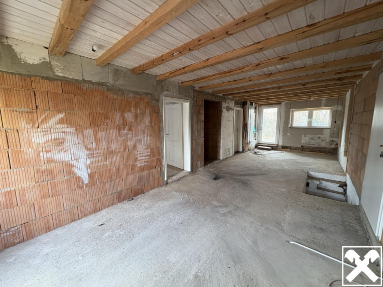 Haus - 5282, Ranshofen - Sanierungsbedürftiges Haus in ruhiger Lage