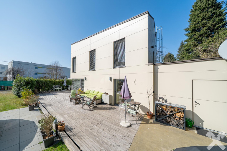 Haus - 8055, Graz - Architektur. Innovation. Energieunabhängigkeit!