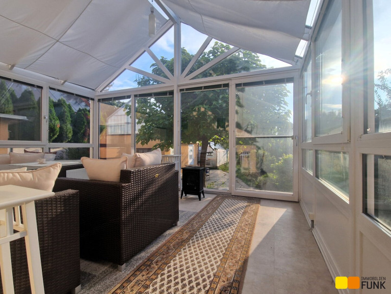 Haus - 1210, Wien - Gepflegtes Einfamilienhaus mit großem Garten/Eigengrund, kein Baurecht