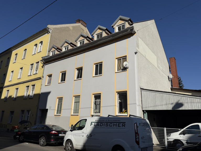 Zinshaus Renditeobjekt - 8020, Graz - Attraktives Zinshaus mit 10 Einheiten und Aufstockungspotenzial – stabile Mieteinnahmen!